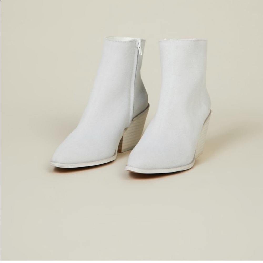 SOLD intentionally blank boots